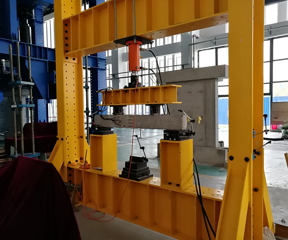 1644477649888256.jpg 結構工程梁柱教學試驗系統1.JPG